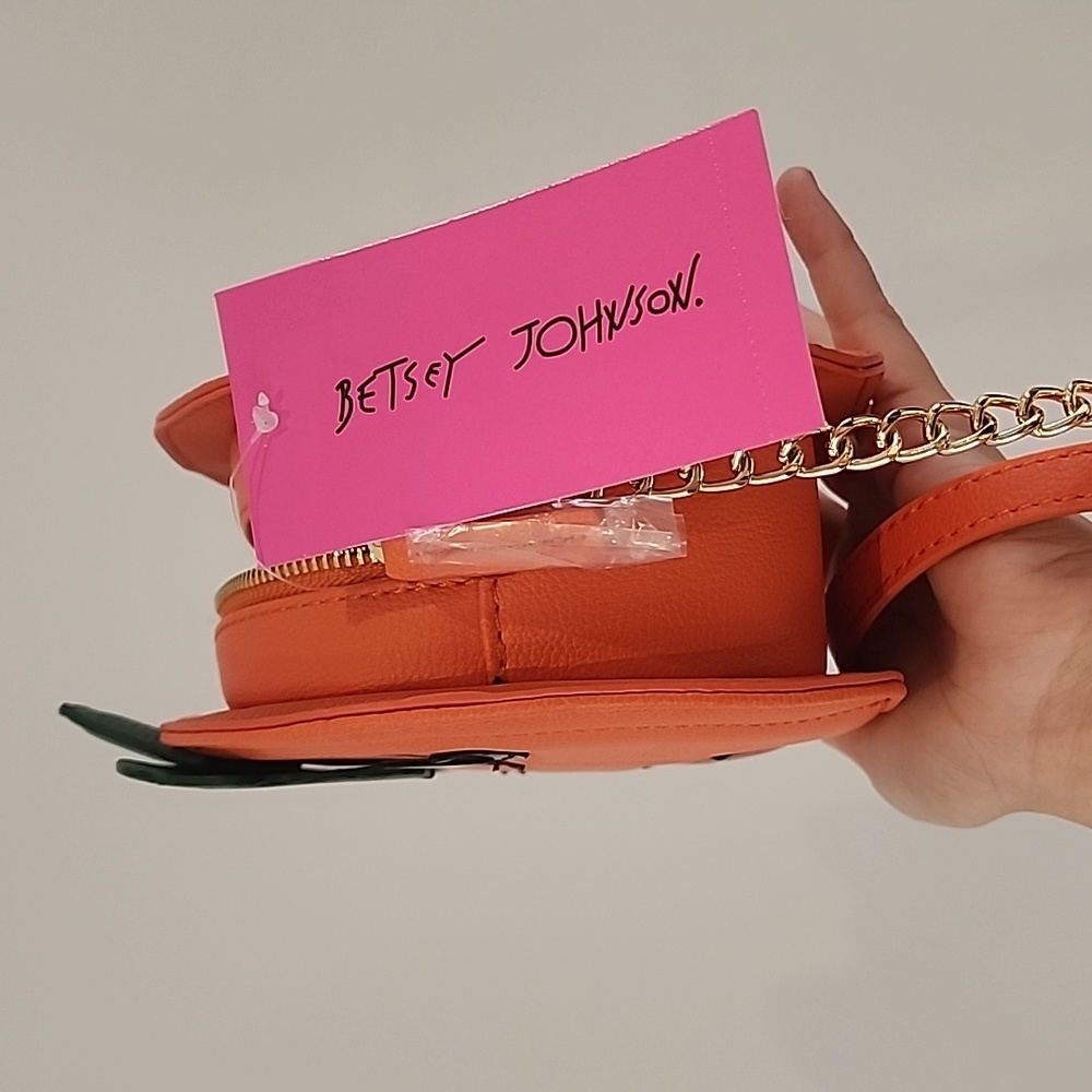 NEW KITSCH PUMPKIN CROSSBODY BAG - Picture 3 of 7